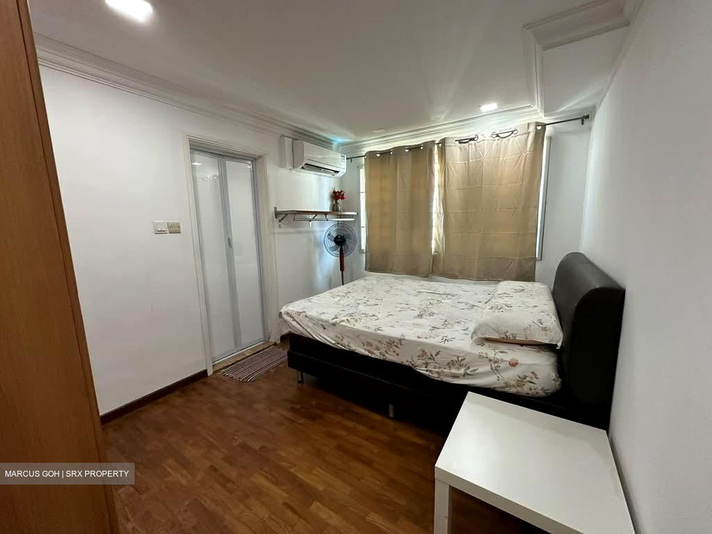 Evergreen Park (D19), Apartment #585606611